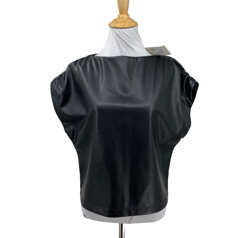 Evereve Top Womens S Small Black Astrid Faux Leather Muscle Cropped Keyhole Back